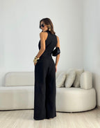 Carol F. · Mono Elegante de Lujo Contemporáneo