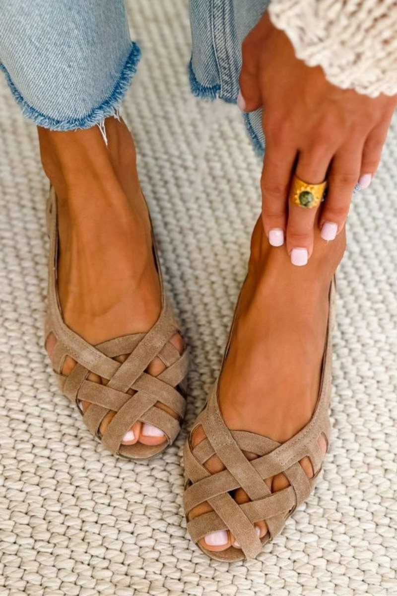 Caterina · Sandalias Trenzadas de Verano