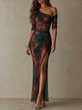 Aurora · Vestido Maxi Asimétrico Estampado Galaxia