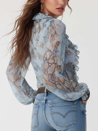 Bianca · Blusa Chiffon Estampada Azul con Volantes