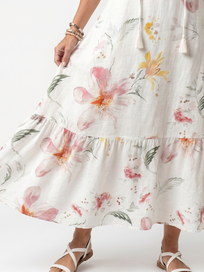 Daniela · Vestido Midi Floral con Volantes y Borlas