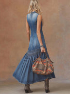 Vestido Maxi Denim Azul con Cuello Anudado y Bajo Globo