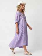 Tamara · Vestido Midi Holgado con Bordado Floral y Bolsillos