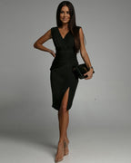 Maud | Vestido Elegante con Escote en V y Abertura