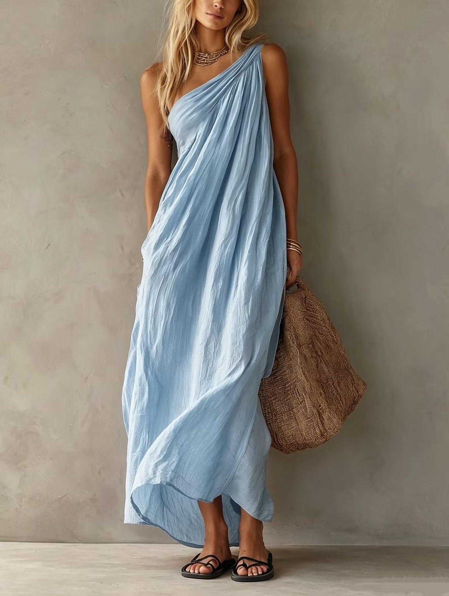 Aitana · Vestido Maxi Asimétrico Fruncido