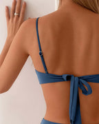 Marcelle · Bikini Dos Piezas Esculpido con Detalles Dorados