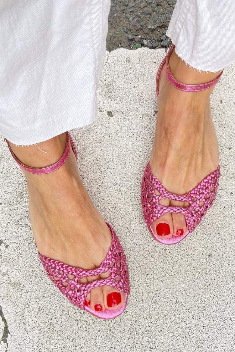 Isadora · Sandalias Trenzadas Doradas