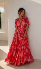 Minelda – Vestido floral con escote en V