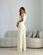 Carol F. · Mono Elegante de Lujo Contemporáneo