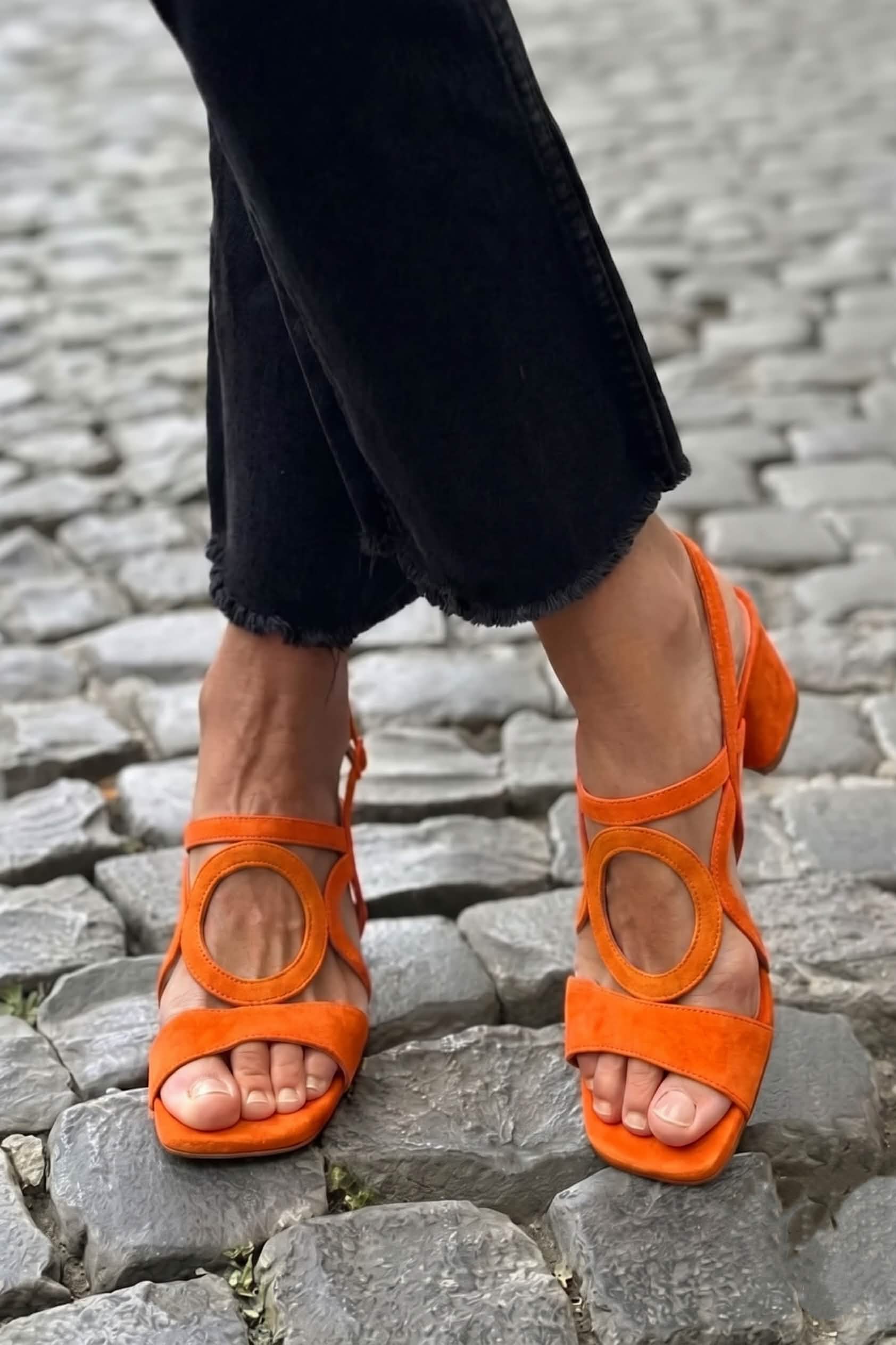 Valentina · Sandalias Vibrantes de Verano
