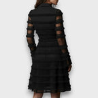 El vestido midi que transforma cualquier plan en una noche especial