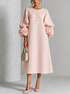 Rosaura vestido midi rosa puños de flor 3D - vista frontal