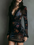 Vestido mini de terciopelo floral