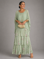 Lara · Vestido Maxi de Gasa con Manga Capa