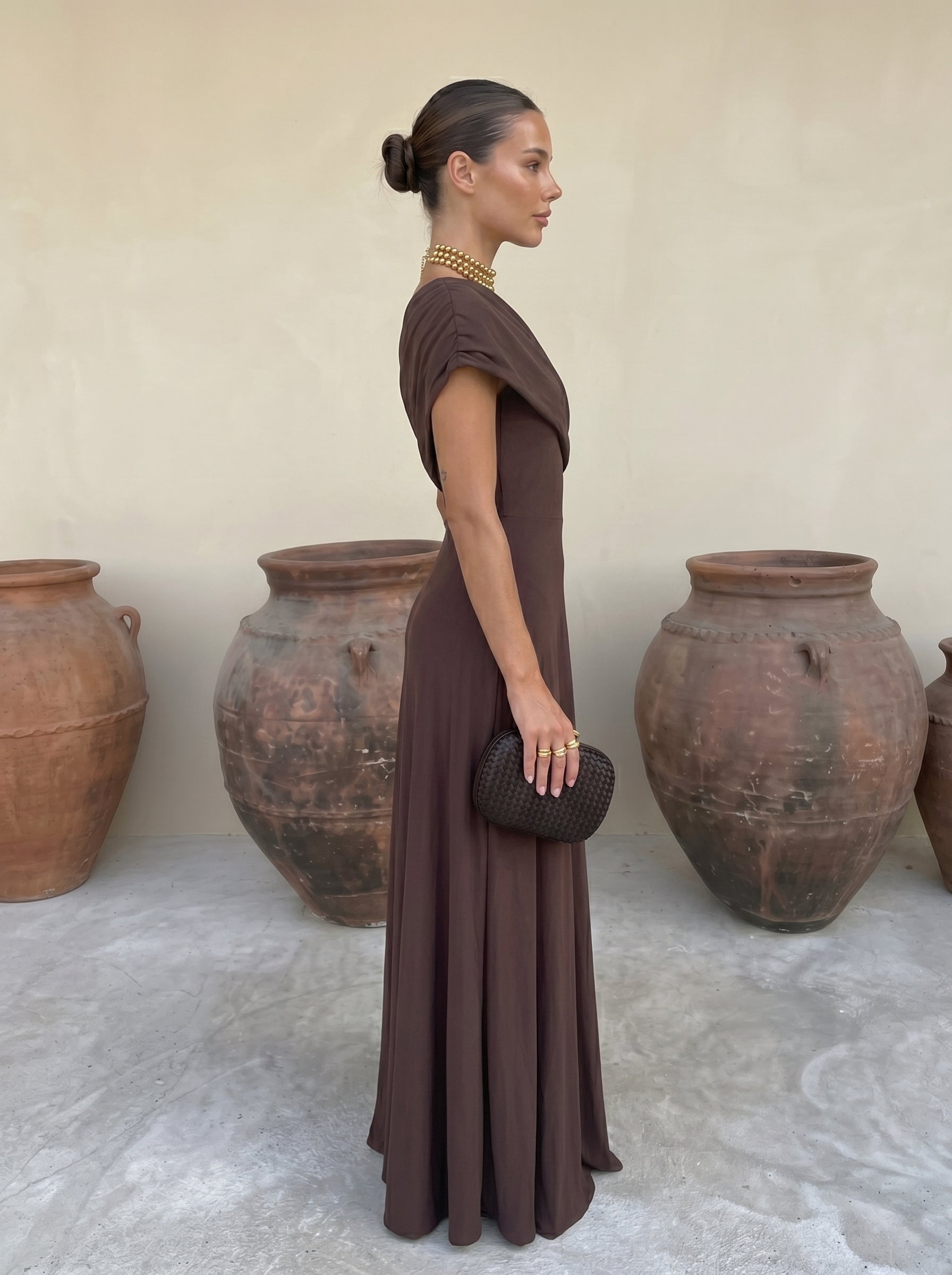 Marcia · Vestido Largo con Hombro Descubierto