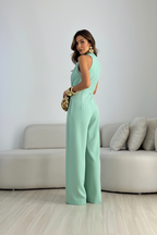 Carol F. · Mono Elegante de Lujo Contemporáneo
